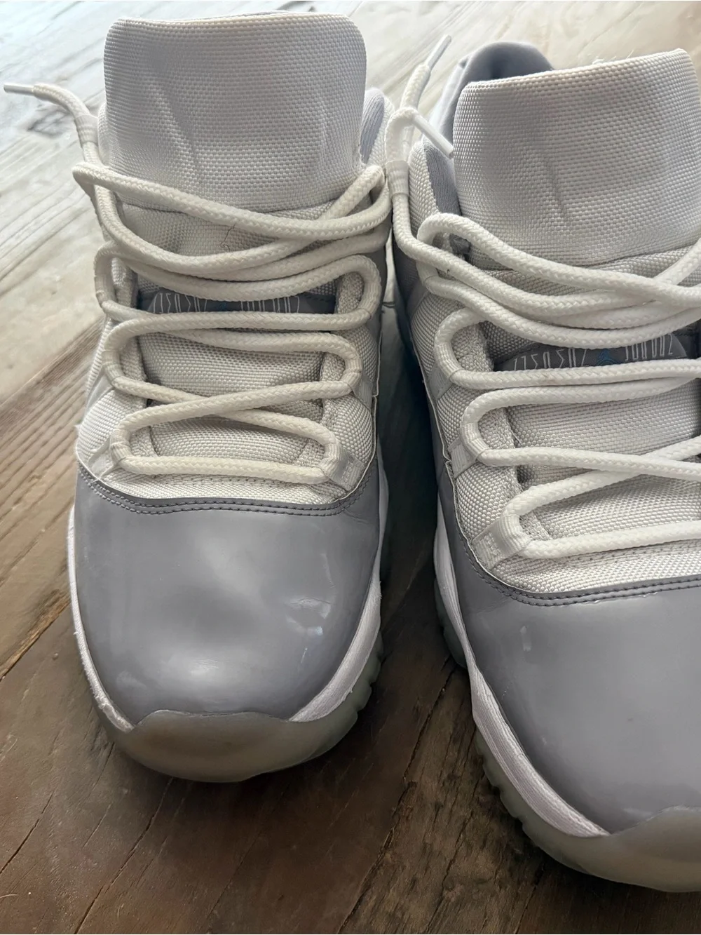 Jordan 11 low White and Light Gray High-Top Sneakers